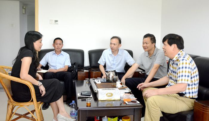 主要领导,并与组织部副部长,厦门自贸片区管委会人力资源局局长赖祖辉